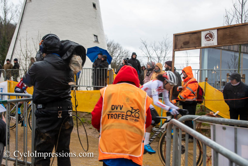 Hotondcross Ronse